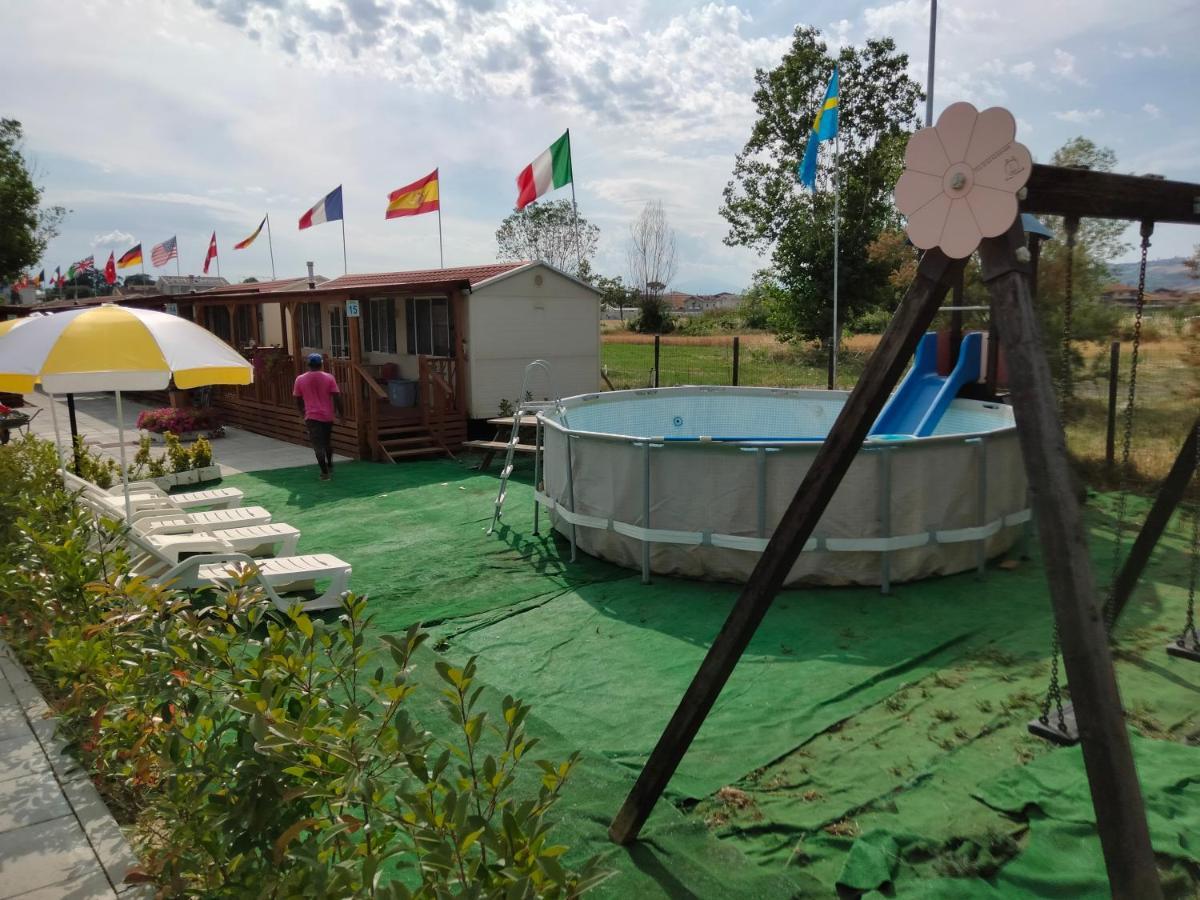 Villaggio Degli Angeli Scerne Pineto Exterior foto