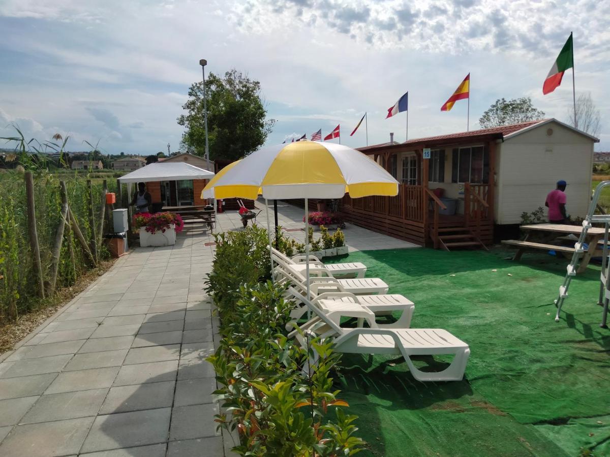 Villaggio Degli Angeli Scerne Pineto Exterior foto